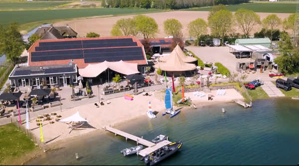 Dronefoto van Watergoed Valburg